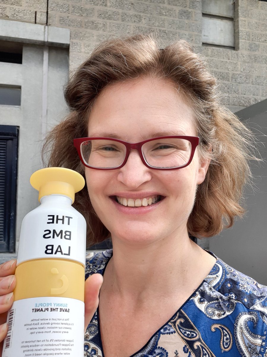JoannekeVDNagel's tweet photo. Made it! Got to @BMSLAB_UT wh getting lost, and made it out safely w a new gadget for my next wanderings through #cubicus @utwenteEN. Thanks @janwillemvtk for the tour & inspiration! https://t.co/IrJPcjVZMf