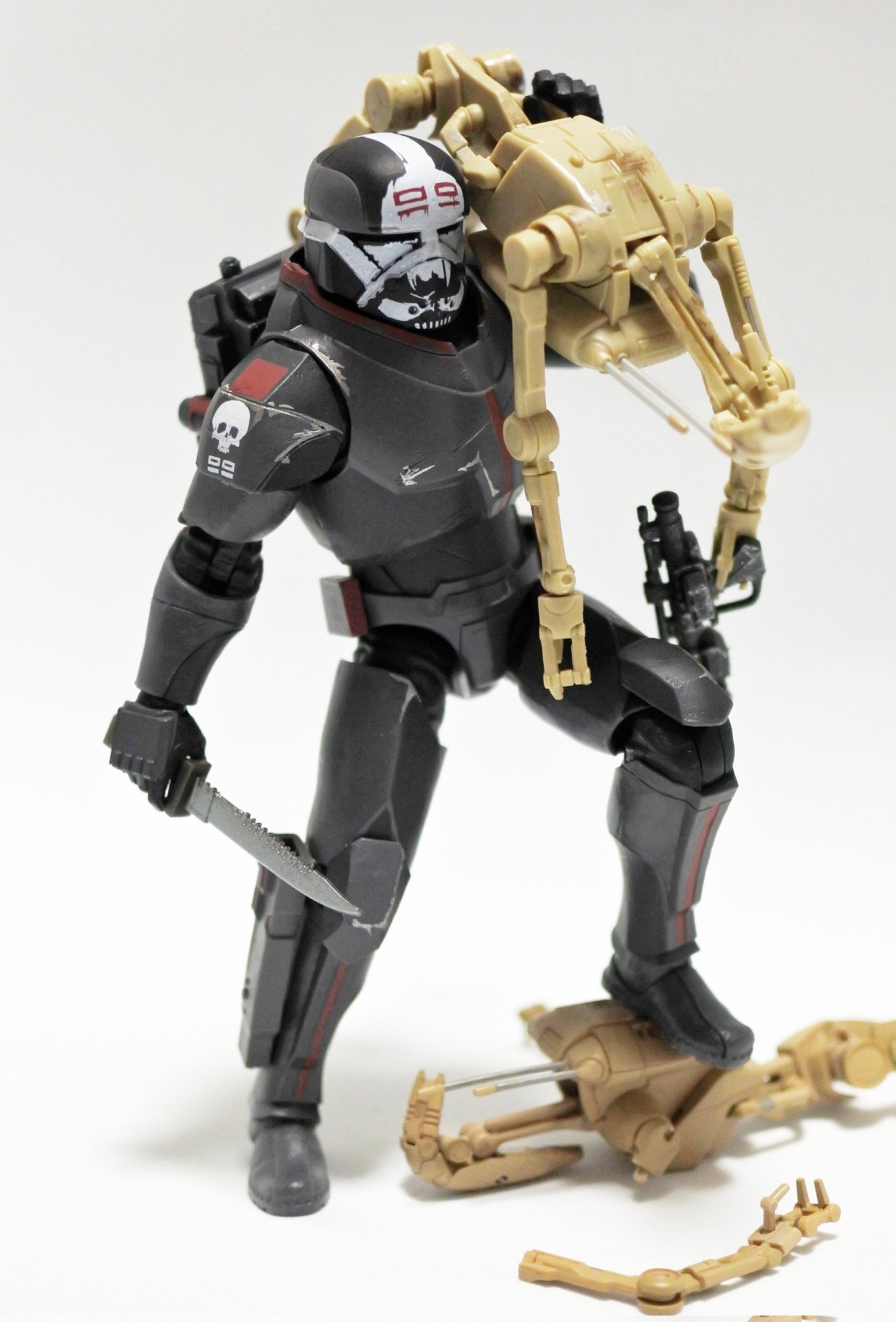 未開封　スターウォーズ　ブラックシリーズ バッドバッチ　ハンター（シーズン2） Amazon.co.jp: スター・ウォーズ ブラックシリーズ ハンター(傭兵ギア