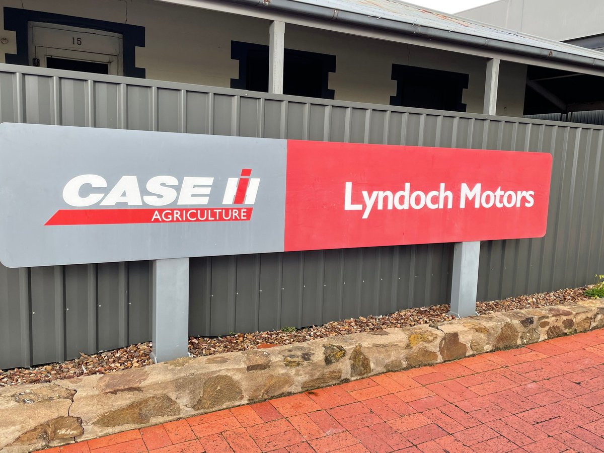 seed_terminator's tweet photo. Mark has just set up this beauty at Lyndoch Motors 😎

#Terminate21 #CaseIH #ThanksLegends https://t.co/QSvHtH7Ueb