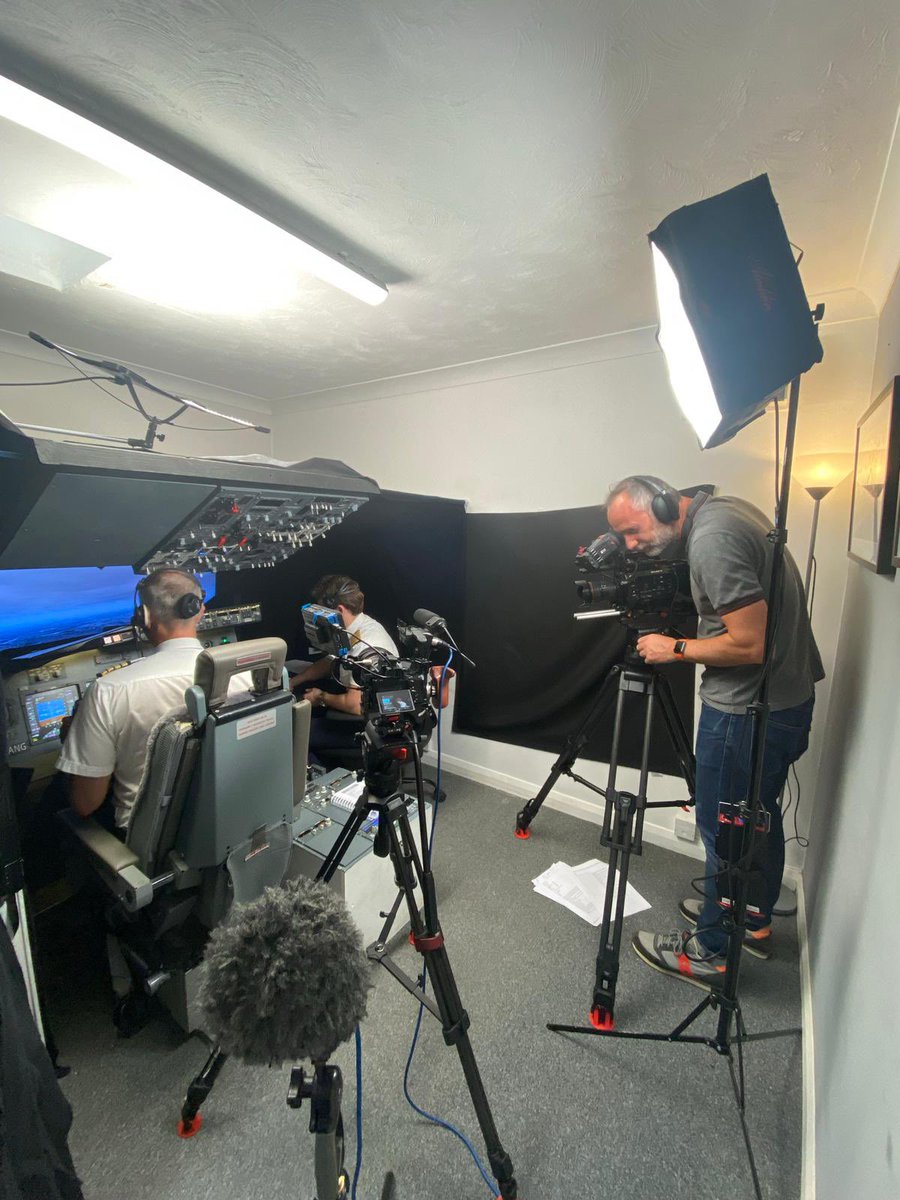 wingfactors's tweet photo. That’s a wrap! @wingfactors providing an interprofessional perspective on Human Factors for the global transfer training MOOC. Working in collaboration with @NclActs and @PurpleDoorMedia. Massive thanks to @AirlineExpoLTD for being amazing hosts! https://t.co/CTCnm3Wuhx