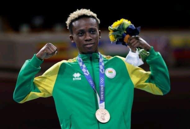ringwarrior95's tweet image. This is for Ghana. We felt the support way across the seas.