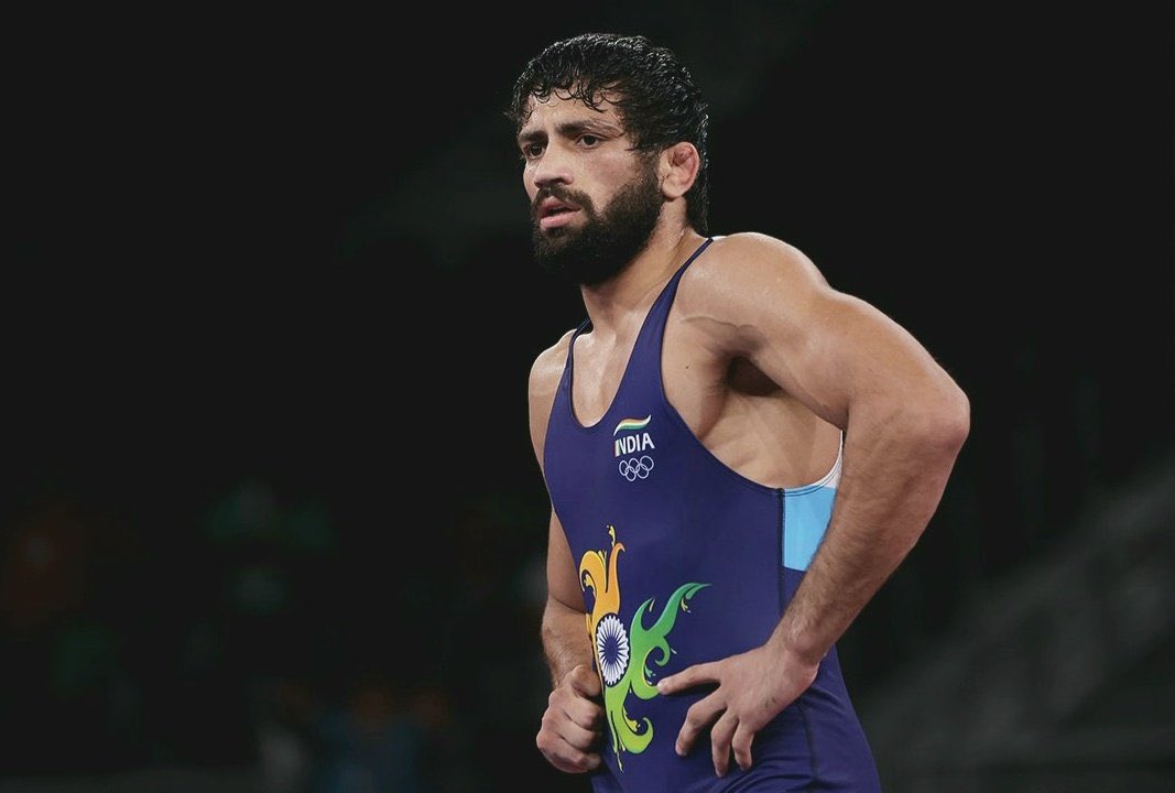 parthkotecha1's tweet photo. Great fight from a sturdy fighter!
Well done Ravi Kumar Dahiya.
The nation is proud of your #Silver medal at #Tokyo2020!
🇮🇳
Keep the josh high.

#Wrestling
#RaviKumarDahiya 
#Olympics 
#Ind 
#Cheer4India https://t.co/S3J5irAhWB https://t.co/hCBgcldAvd