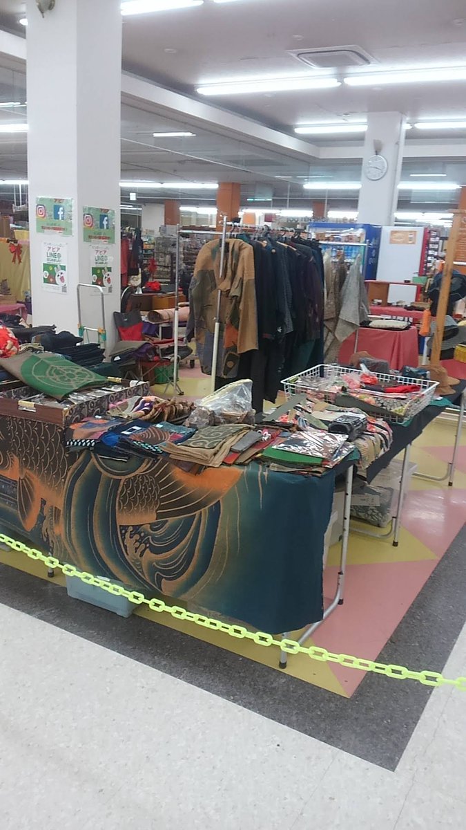 San 鹿児島 On Twitter 8月21日 土 8月22日 日 鹿児島県 志布志市志布志町志布志 3 24 1 サンポートしぶしアピア内にて骨董市 鹿児島 鹿児島県 宮崎県 志布志 志布志市志布志町志布志 サンポートしぶしアピア 昭和レトロ アンティーク 骨董 骨董市