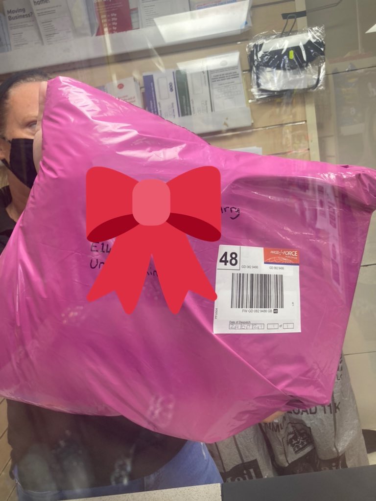 XenaSession's tweet image. I do custom makeup tutorials &amp;amp; sell sissy kits💄🪢👠👙👗
A slave just ordered and she is ready to embrace sissy lifestyle forever 

If you’re interested 

DM me