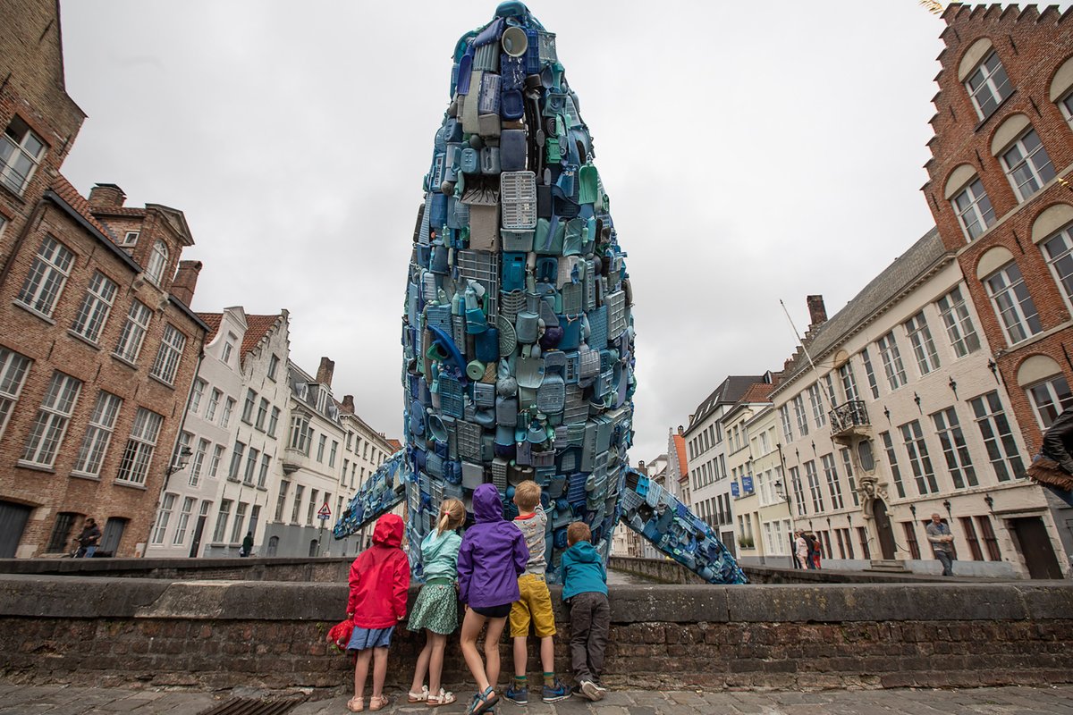 Front_Humaniste's tweet photo. We live in the #plasticera, and we have created a new species : the #AnimalPlasticus

@STUDIOKCA created a whale made up 5 tons of plastic waste pulled out of the #ocean to draw attention to the problem of #plasticpollution. #Bruges 2018 https://t.co/QoTbwvyRWi