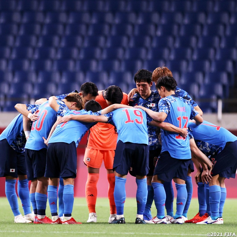 jfa_samuraiblue's tweet photo. 【3位決定戦 キックオフ時間変更】

サッカー競技（女子）のキックオフ時間変更に伴い、明日の3位決定戦 #U24日本代表 対U-24メキシコ代表の一戦は【18:00キックオフ】に変更となりました。

テレビの前で応援して下さる皆様、放送時間にご注意ください。

#jfa #daihyo
#Tokyo2020 #サッカー