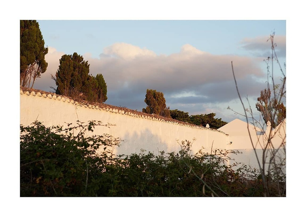 FloroAzqueta's tweet photo. Menorca
#menorca #sumertime #mediterraneanlight #amazinglight #country #mediterraneanlandscape https://t.co/mlJODLtQ2S