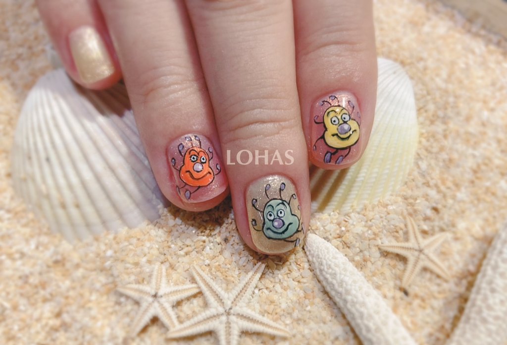 しゃちょー 夏らしいネイルにしたくて 痛ネイルアーティストとしても活躍しているlohasのakiさんに かびるんるん 描いてもらった かわいいでしょー しゃちょー 夏らしいネイルにしたくて 痛ネイルアーティストとしても活躍しているlohasのakiさんに かびるんるん 描いてもらった かわいいでしょー