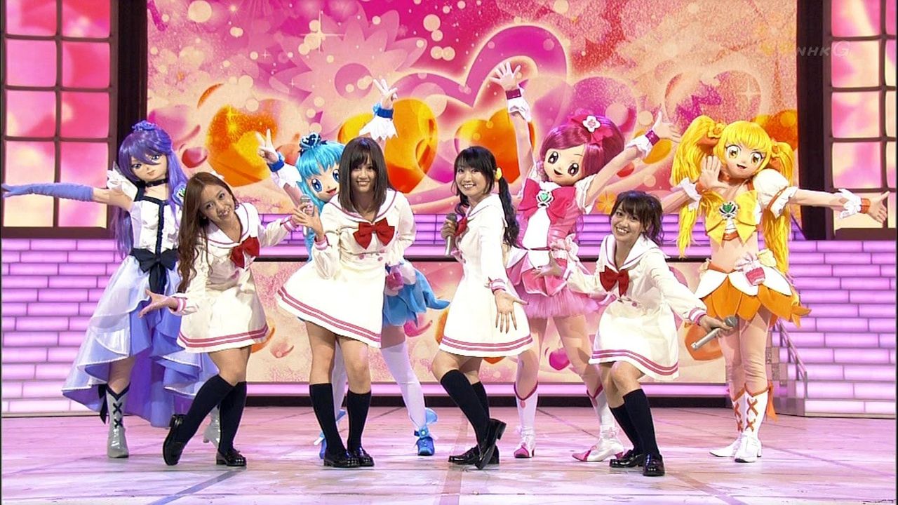 低浮上な流星群 ハートキャッチプリキュアのopは プリキュア史上初の紅白進出をしていてしかも当時のakb48の4人がうたってくれたんですよ 快挙すぎる T Co fvl60uix Twitter