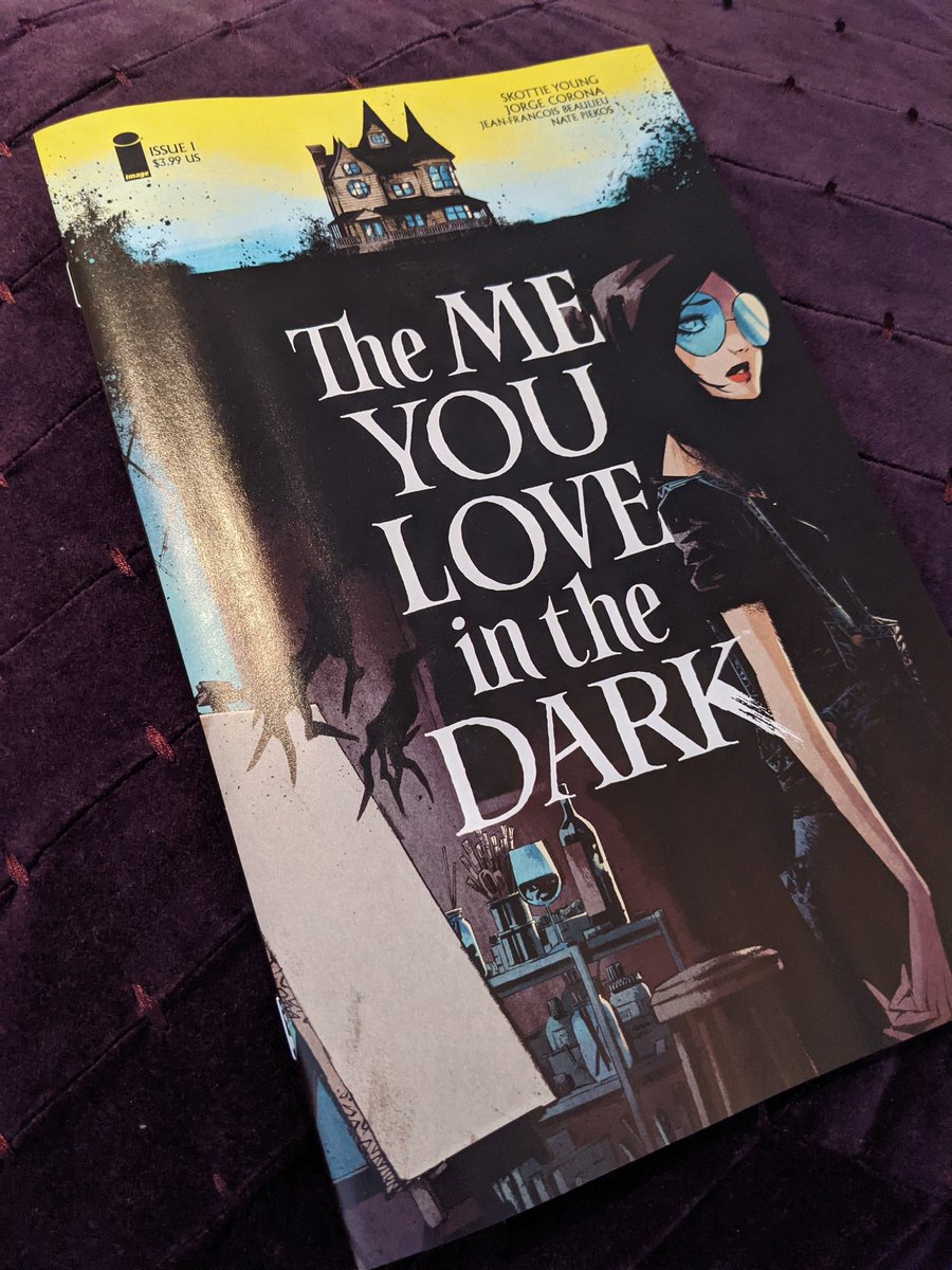 Incredible. Chills from the first page turn. Ty all. 🖤 
The Me You Love in the Dark @ImageComics @skottieyoung @jecorona @blambot #JeanFrancoisBeaulieu