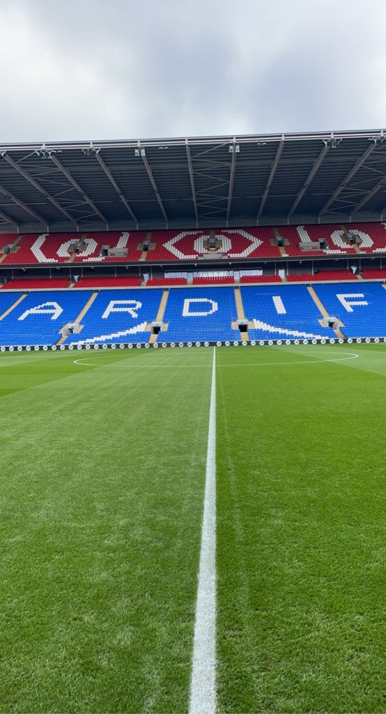 Liam James tweet media