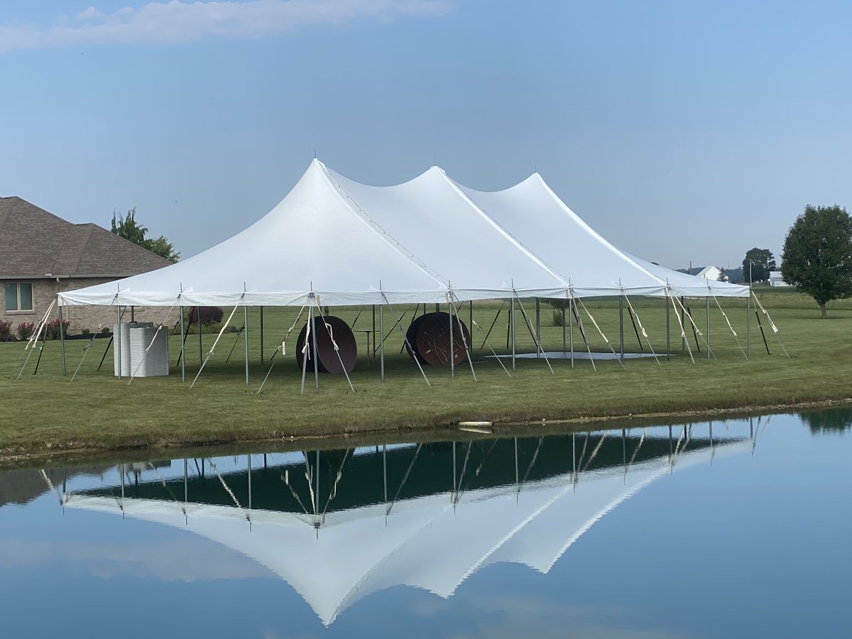 Reliable_Tent's tweet photo. Happy Thursday! Little wedding setup this morning. https://t.co/AL0pgXELvG