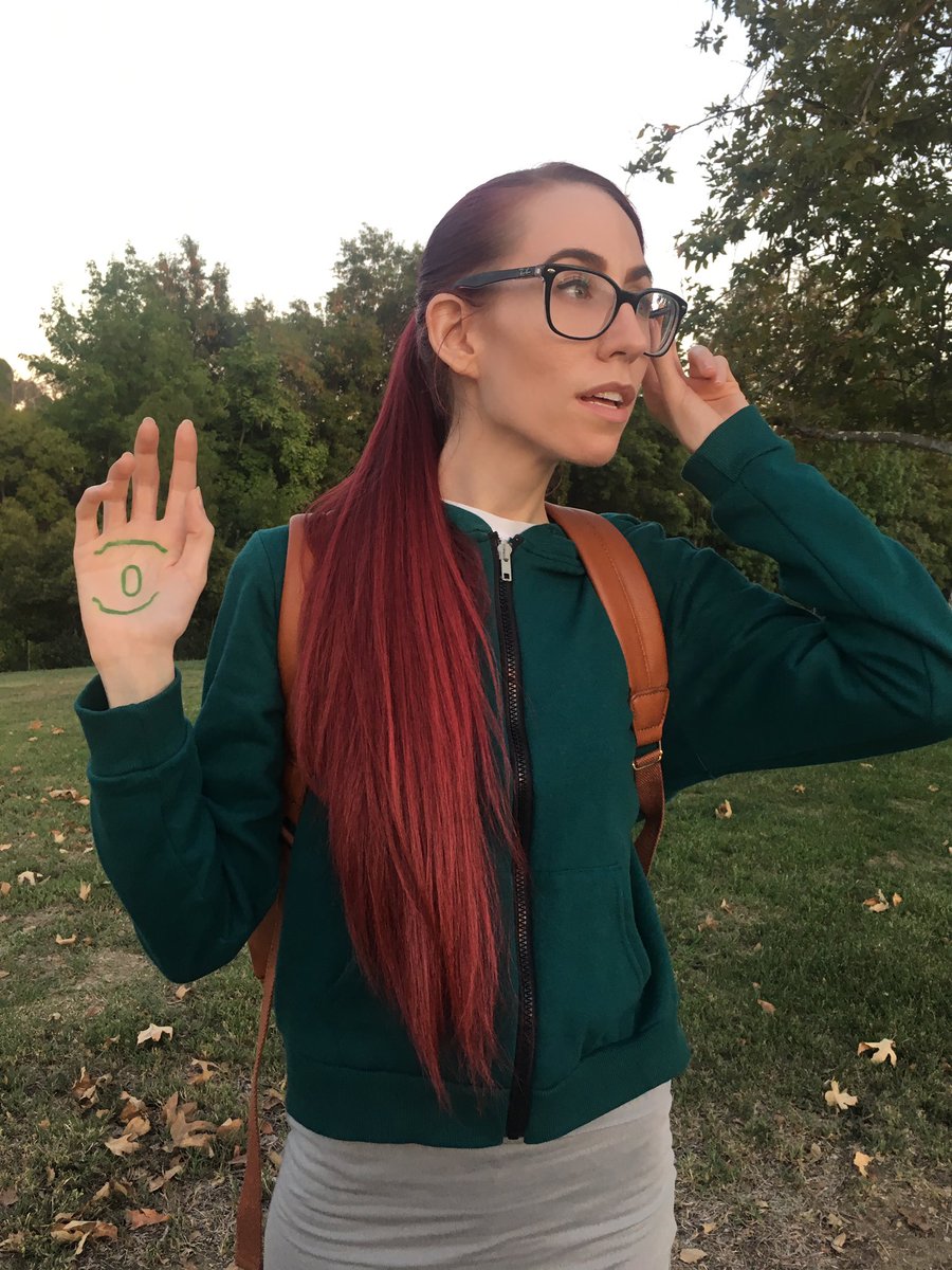 Heather_Kipp's tweet photo. I personally like (and cosplay) both! βΎπ
For example, I love Tulipβs round glasses in the pilot but I also love that I can use my real glasses when cosplaying the tv show version!
#InfinityTrainHBOMax #InfinityTrain #TulipOlsen #InfinityTrainCosplay #TulipOlsenCosplay https://t.co/qZyWVtcWMX
