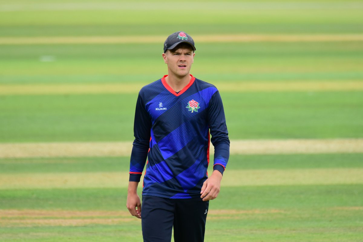 Congratulations on your Lancashire Cricket debut, <a href="/TaylorCornall/">Taylor Cornall</a>! 🙌

🌹 #RedRoseTogether