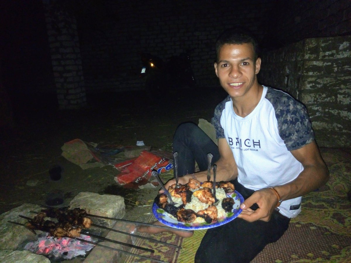 والله ياجماعه البساطه اجمل بكتير من حجات تاني