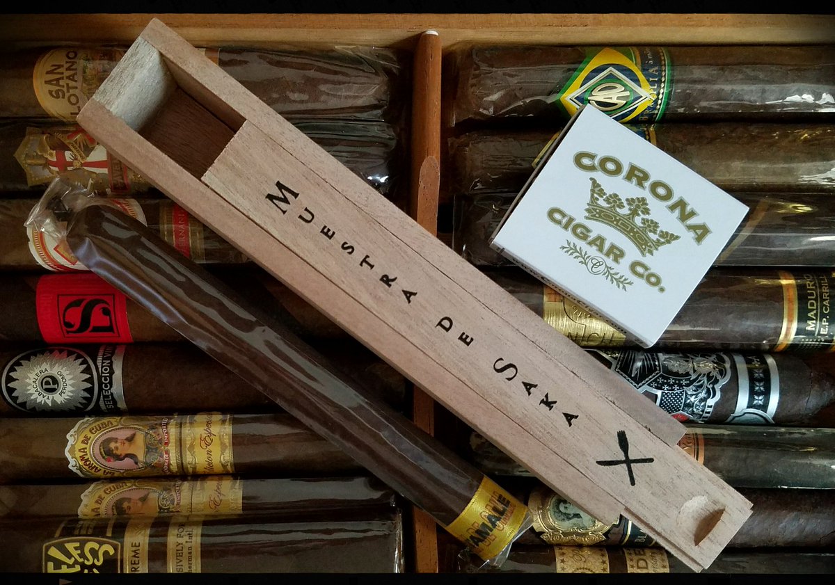 DRE_Go_Fish's tweet photo. Anyone familiar with this cigar, the Muestra de Saka Nacatamale?

My wife picked this up for me in Orlando, Fl. It's new to me, can't wait to try it. Hopefully tomorrow 👍💨 https://t.co/EobcyzKO9n