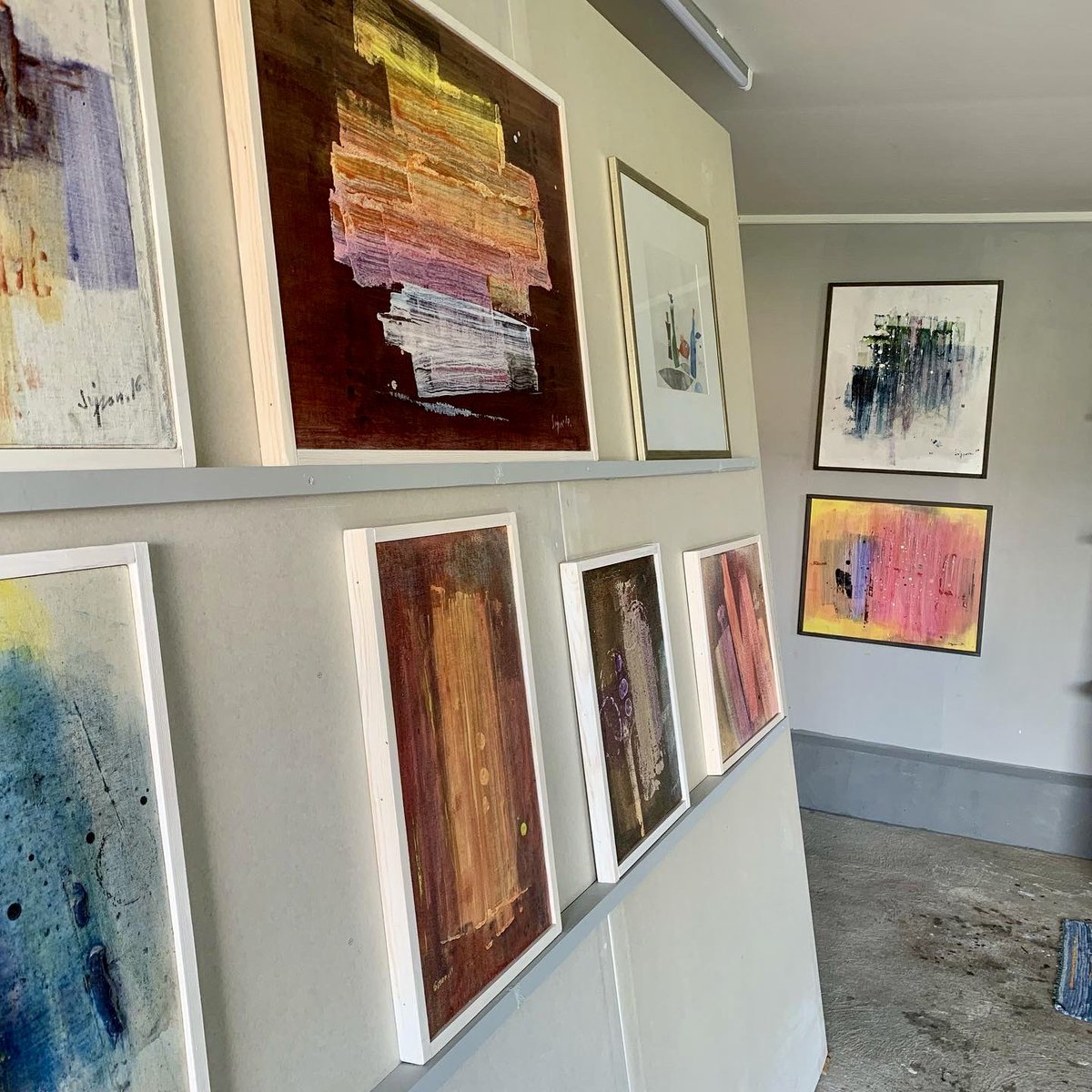 gszon's tweet photo. The garage has finally become a gallery. Exciting to show my art this weekend. #konstvågen2021 #gszon #abstractions #exhibition #lyricalfields #artweekend https://t.co/jn2FxgCf9u
