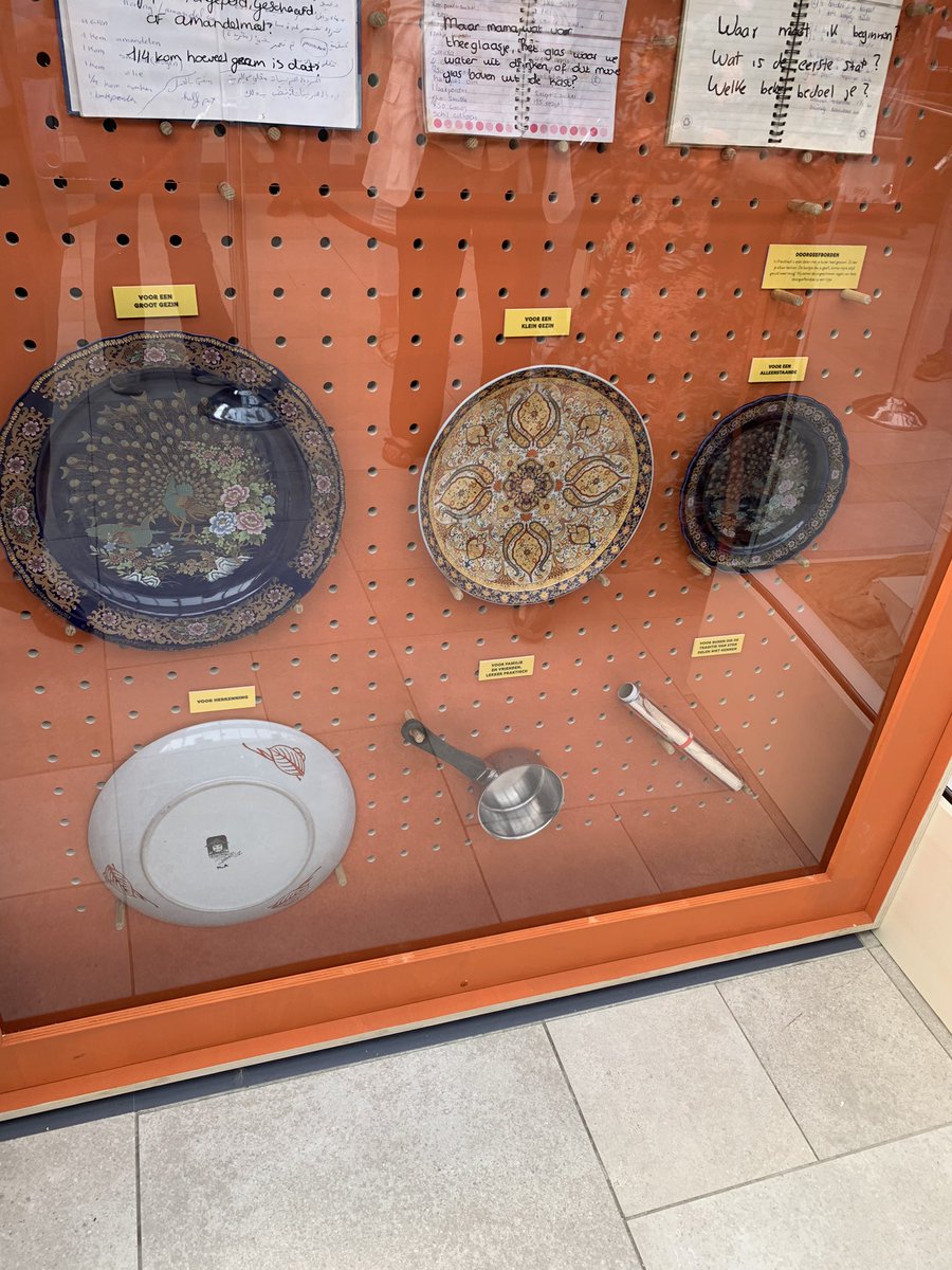 Bob_Roelofs's tweet photo. #THISisPRIKKO in het winkelcentrum Presikhaaf bewijst de passie voor erfgoed van jongeren Presikhaaf University in unieke samenwerking met Openluchtmuseum! https://t.co/FZenLSgcwU