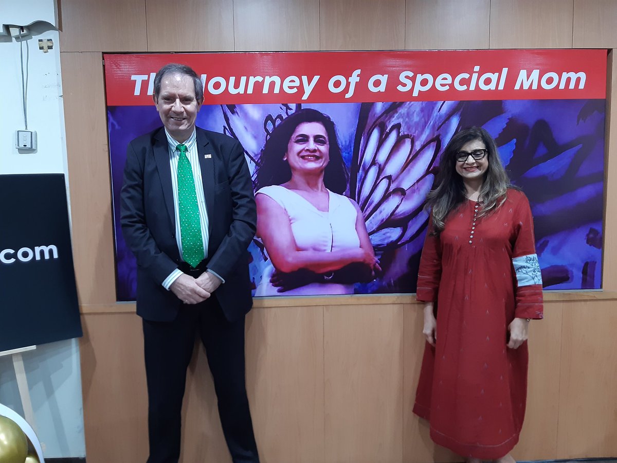 Time to catch up with one or two tweets.

A big shout out to the amazing <a href="/MinuBudhia/">Minu Budhia</a> for inviting me to the launch of her website minubudhia.com. Early intervention and prevention do so much to tackle the underlying causes of mental ill-health.