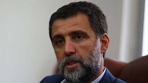 Karakter  yoksunu insan bu adamı millet vekili yapan adamida şikayet ettinmi 😀 @setutun

#tayiperdoğanistifa 
#esrahankuluicinadalet #erkensecim
#SuperonlineRezalettir