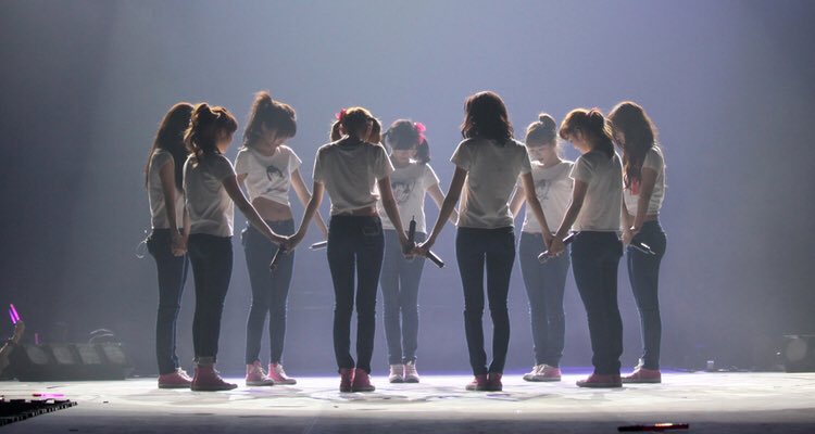 czapstans's tweet photo. before this day ends, happy anniversary to the 1st gg I’ve stan waaaayyy before we even know the word stan 😊 

love you now, yesterday and forever~ 
💖
#GG4EVA #14YearsWithGirlsGeneration https://t.co/aBGISL6Y4i