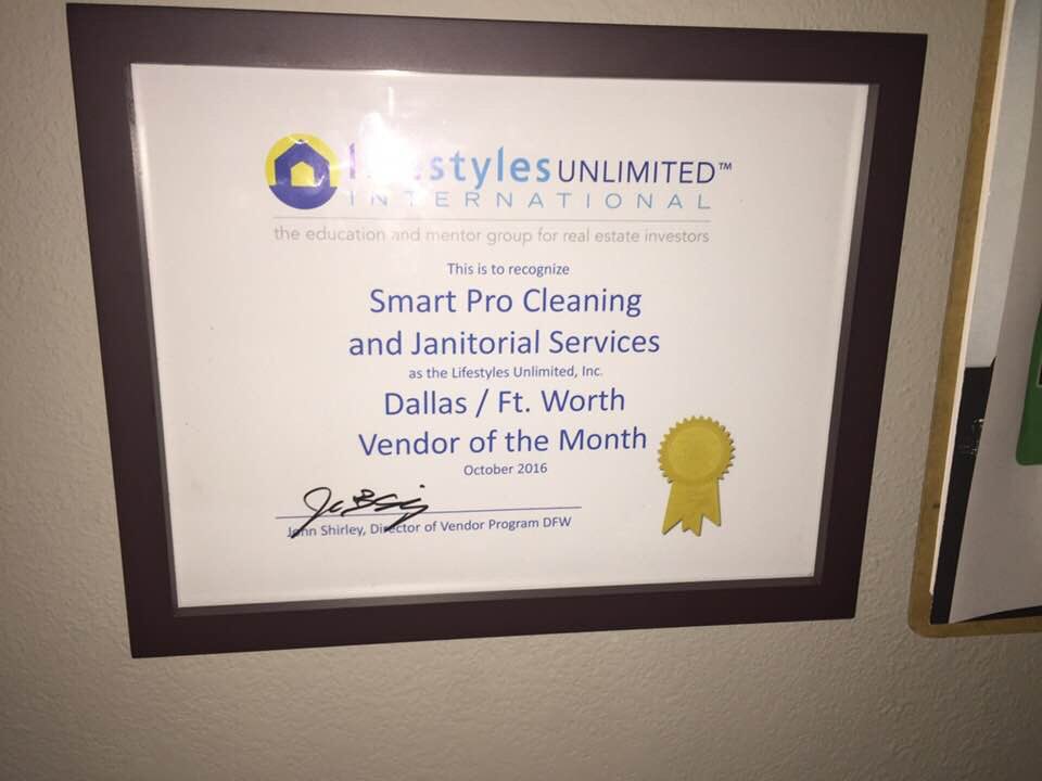 4Smartpro's tweet image. At #4smartpro LLC. We take pride in our work and love to leave our customers smiling 😎 Smart people use professional Service. 
#Dallas #cleaning #business #realestate #ceo #cowboys