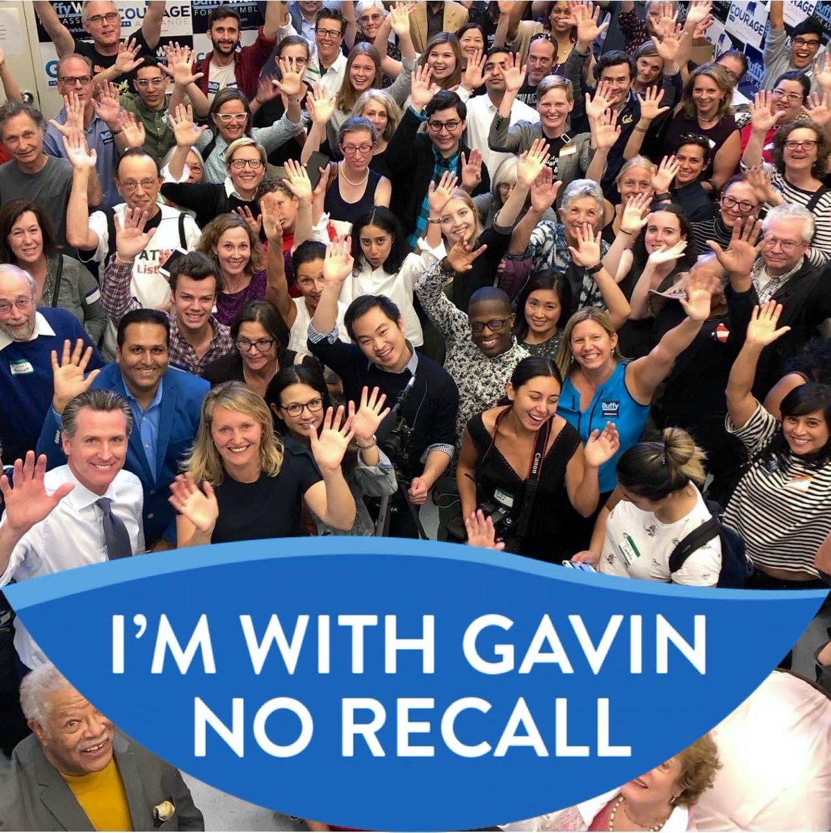 DeanWallaceCA's tweet photo. I stand with @GavinNewsom.

There’s far too much at stake to risk handing the reigns of power in California to radical right-wing Republicans — to people who think Donald Trump should *still* be president. They *do not* share our values.

Vote “No” on the recall.

#VoteNoOnRecall https://t.co/NI8iAZFQIv