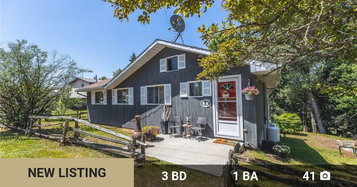 New Listing! Check out this new 3 bedroom, 1 bathroom listing and give Karen Nimigon a call at (705) 457-2128 to schedule a showing! homeforsale.at/16_FR_296_18gg…