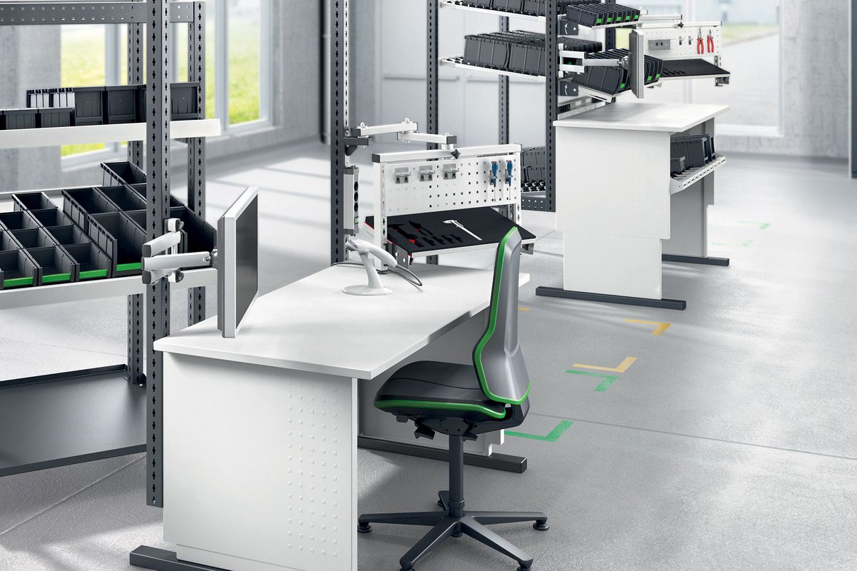 Manufacturing workstations require durable products that enhance workflow. Novus fits the bill! Download the Proven Applications sheet to learn more! buff.ly/2WWPmkQ #mfgworkspace #manufacturingspace #factoryfloor #workercomfort #ergonomicworkplace