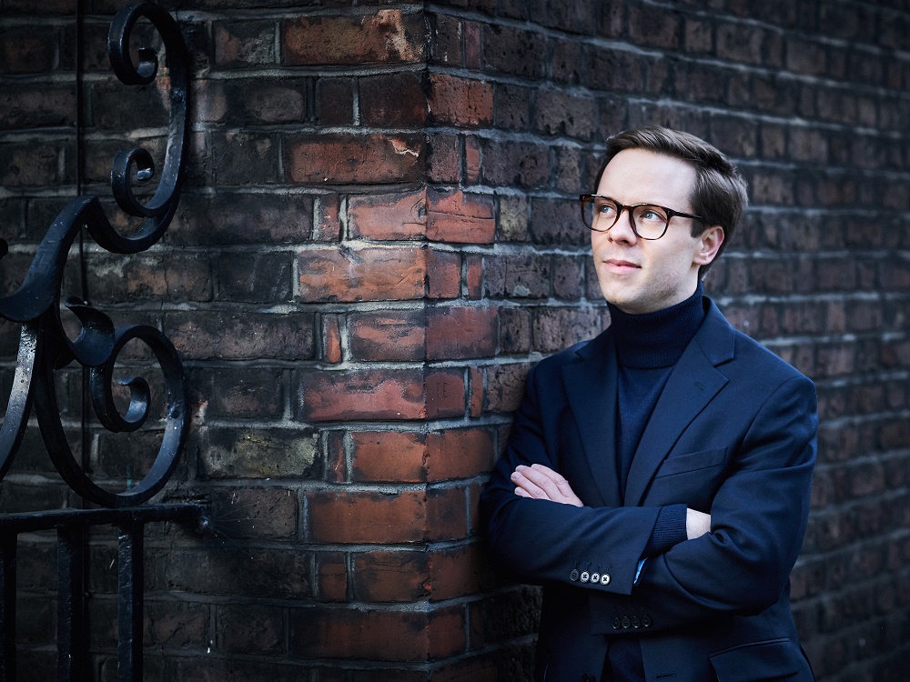 ROSLARTS's tweet image. Regular fixtures of our #ROSLRecitals series, @jonradfordsax &amp;amp; @AshleyFripp have put together a brilliant programme featuring a spectacular arrangement of Gershwin&apos;s Rhapsody in Blue.  12 Aug, 3pm.
#ROSLAMC #ROSLAlumni

🎟️ &amp;amp; more info: ow.ly/NAUj50FL0rp