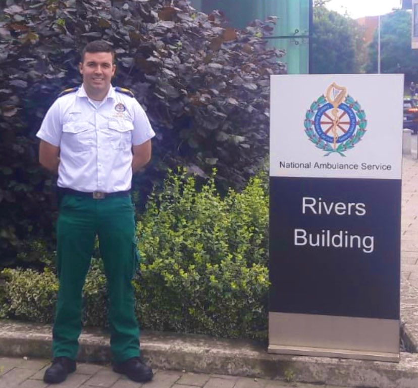 Ger_O_Dea's tweet photo. The @AmbulanceNAS Community Engagement Team are delighted to welcome Jonathan Lynch aboard.

Jonathan is now responsible for community engagement for NAS - South.

Jonathan - @NAS_CEO_South 
Mark - @MCallanan1 - West 
Liam - @Liam_NASNLCEO - N/L
Amanda - @ARoss_NASNL_CEO - N/L https://t.co/SXl6zlEFWu
