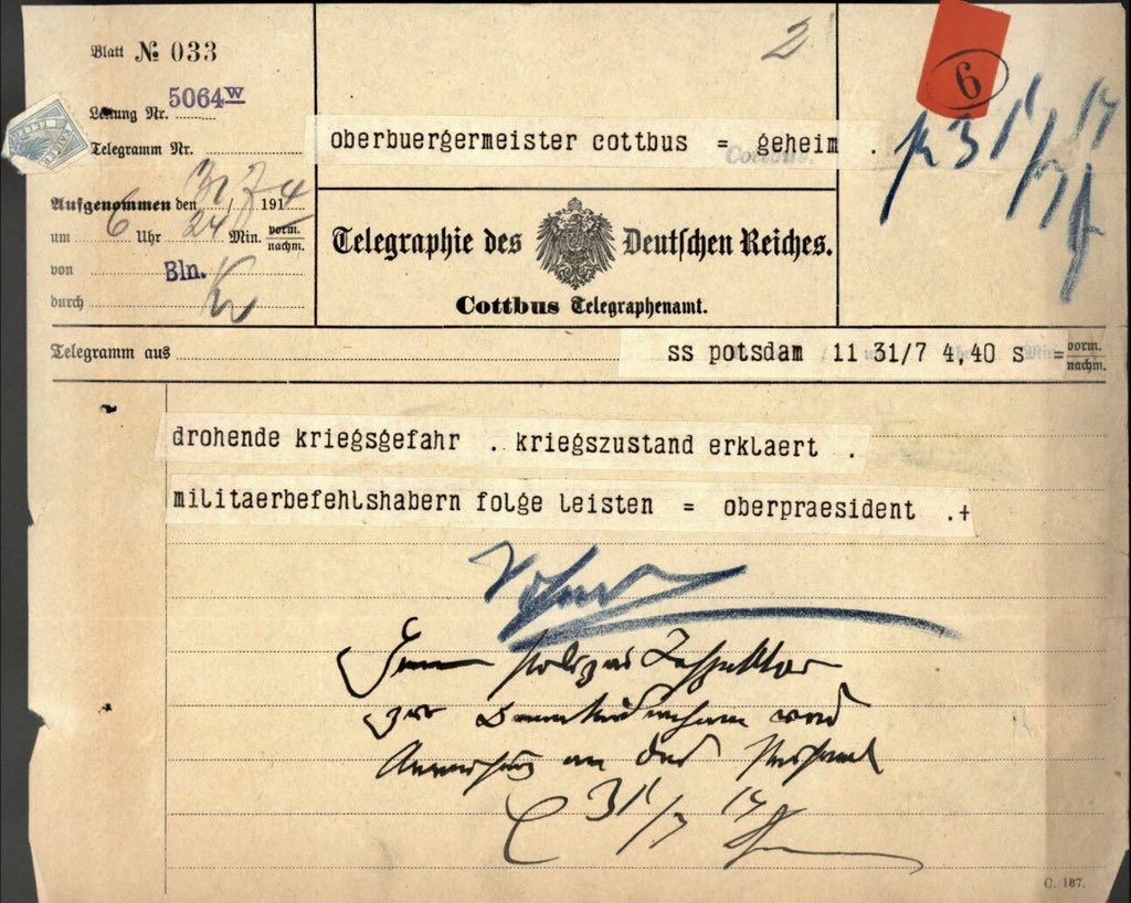 Eindrucksvolle virtuelle Ausstellung von <a href="/GeschichteCB/">Stadtarchiv und Stadtmuseum Cottbus</a> über die #Kriegsgefangenenlager Cottbus 1914 – 1924. Fotos, Dokumente, Pläne erzählen von Gefangenen und Wärtern, von der Entdeckung des Fleckfieber-Erregers, von Glaube, Strafe und... Fußball 👇
…ungen.deutsche-digitale-bibliothek.de/lager-cottbus/ 
!B