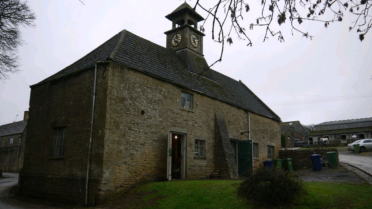 HeritageInspire's tweet photo. A scheme I provided conservation advice on and an accompanying heritage statement has been granted consent to convert a redundant barn to form two dwellings. The clock tower dates to the 1930s when the new estate owner took on Snowshill Farm. #conservationadvice #barnconversion https://t.co/5WXWZQOJvD