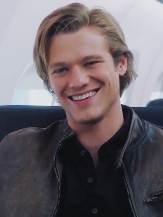 Alizs08's tweet photo. ππ
β₯οΈππ»
#SaveMacGyver #MacRiley https://t.co/M3Wbb9BsJm