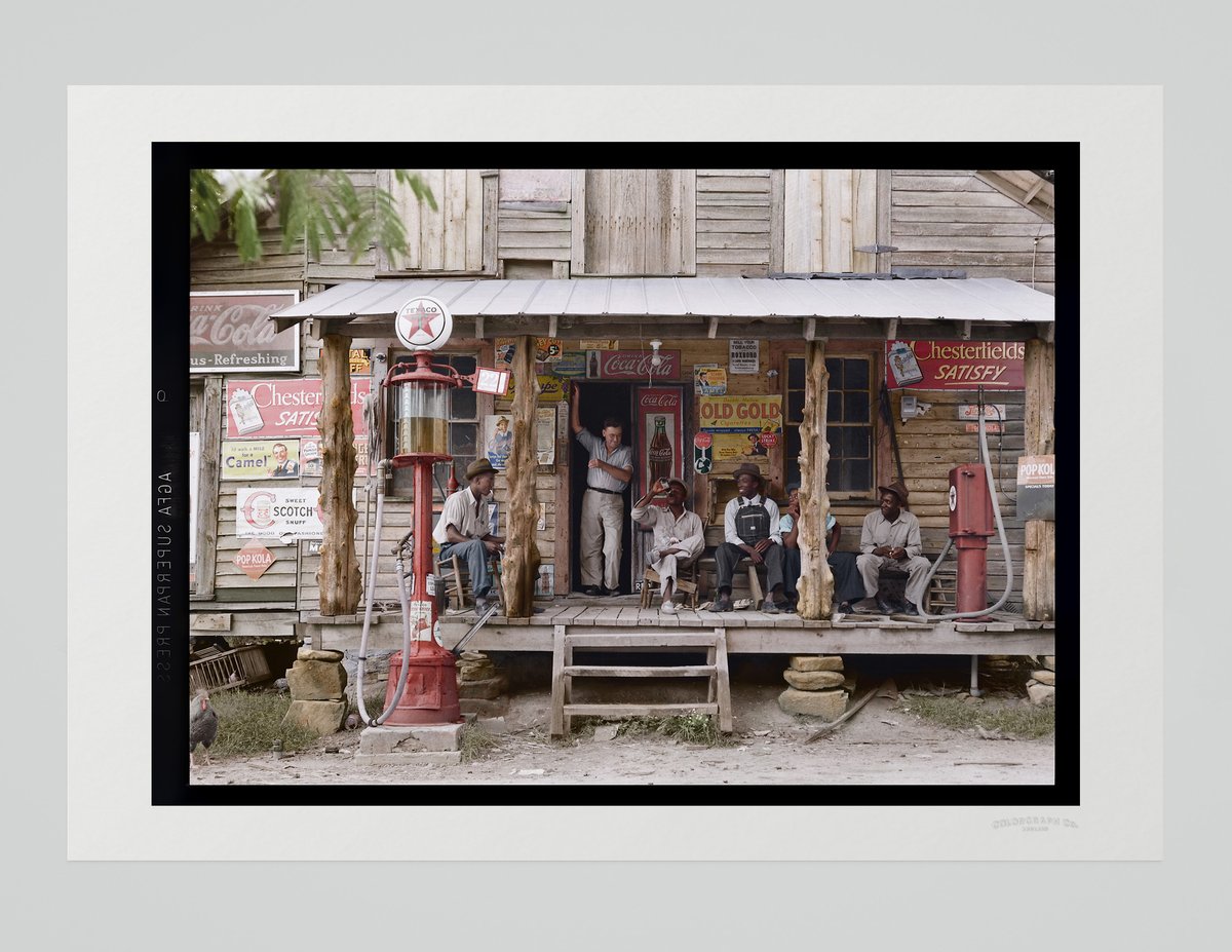 ColorGraphCo's tweet image. 🇺🇸 &apos;Country Store, 1939&apos;. This Dorothea Lange print has proven a true conversation starter. Meticulously researched, remastered and #colorized by @jordanjlloydhq. Available as a museum-grade giclée fine art print from @ColorGraphCo. #Reportage #ColorizedHistory #PrintsForSale