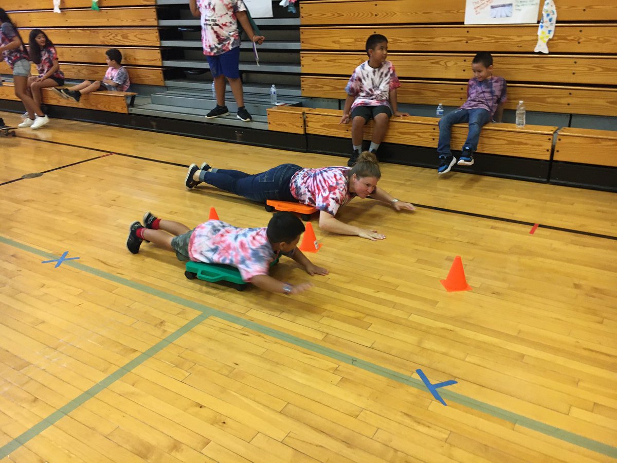 mrsdeneka's tweet photo. More from Olympic Day 2021 @FlemRarSchools https://t.co/s8zGP6MtDj