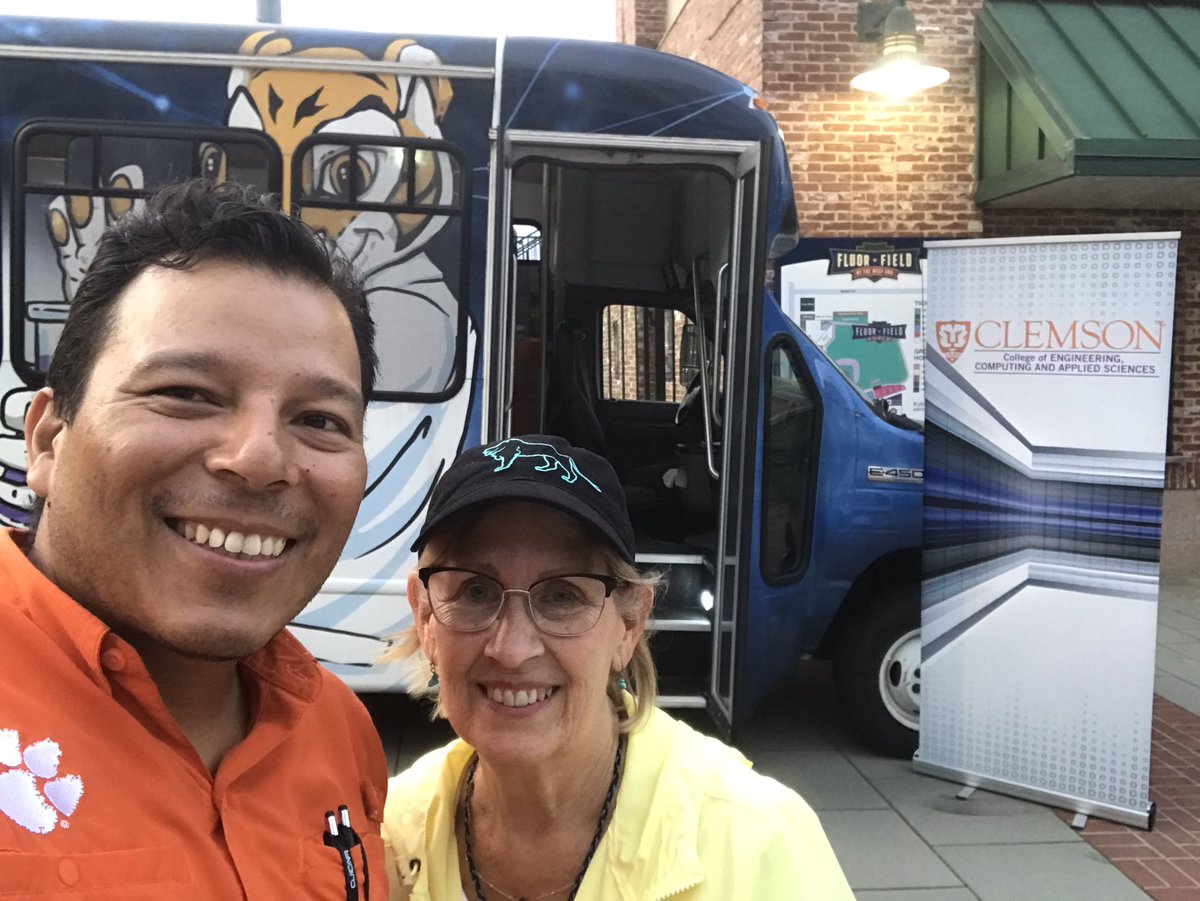 Clemson EXPLORE Mobile lab tweet media