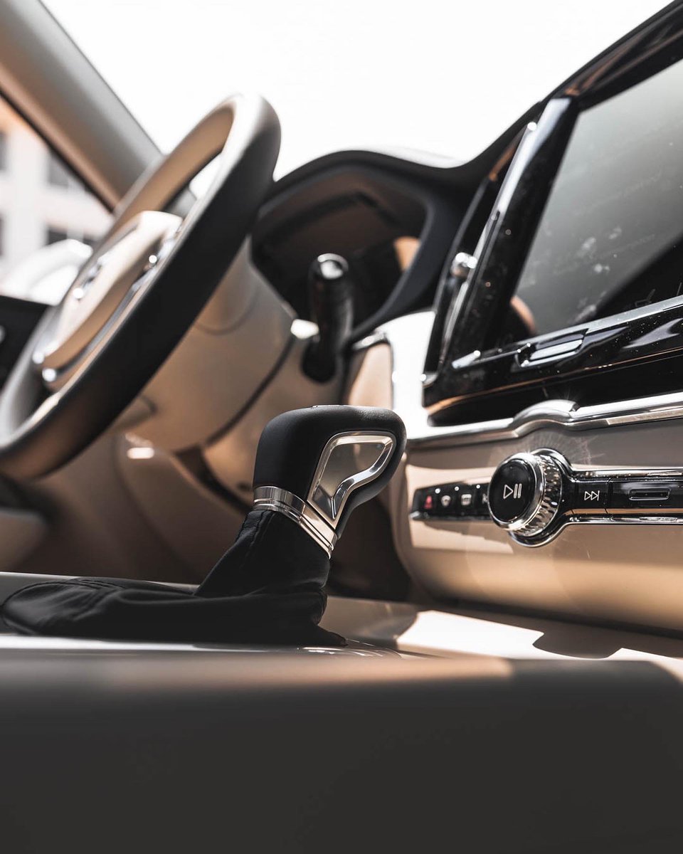 SchumacherVolvo's tweet photo. Draw inspiration from the feeling you get when you grasp the wheel
__________
#schumacher #schumacherautogroup #schumachervolvo #volvo #volvofan #volvodriver #schumacher #schumacherautogroup #soflo #palmbeach #palmbeachflorida #carsales #carspot https://t.co/O7xRy6a5ma