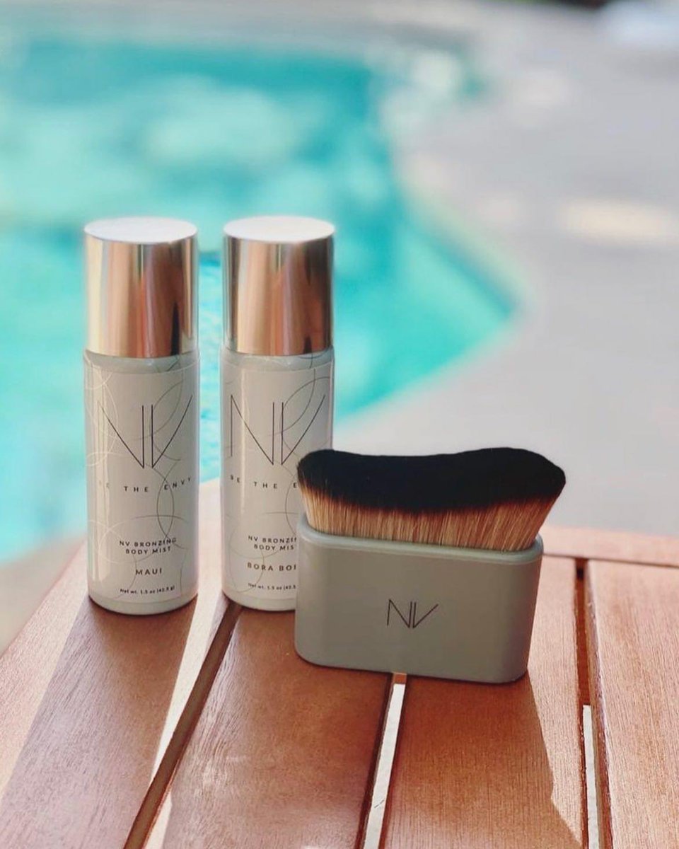 JeunesseGlobal's tweet photo. ✨Time to get up and GLOW! Create your own sun-kissed ☀️😘 look with NV Bronzing Body Mist!
✅ Fast and easy to use
✅ Paraben and sulfate free
✅ Streak free application
✅ Order free
✅ Non-transferable
#GlowWithNV #selftanner #bodybronzer #glowup #JeunesseGlobal https://t.co/VgIGj10SGl