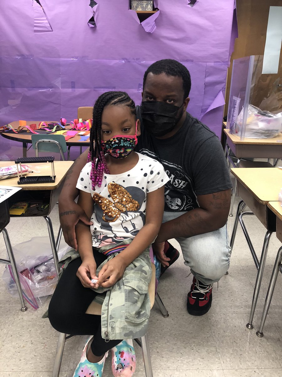 What a successful parent turn out for <a href="/misschill93/">Miss Hill</a> STEAM camp culminating event! Parents helped their children build their robots! <a href="/nashaeb/">Dr. Nashae Bennett</a> <a href="/fayfayallday1/">Fay Davenport</a> <a href="/BCPSTitleI/">BCPS Title I</a> <a href="/MelissaDiDonato/">Melissa DiDonato</a>
