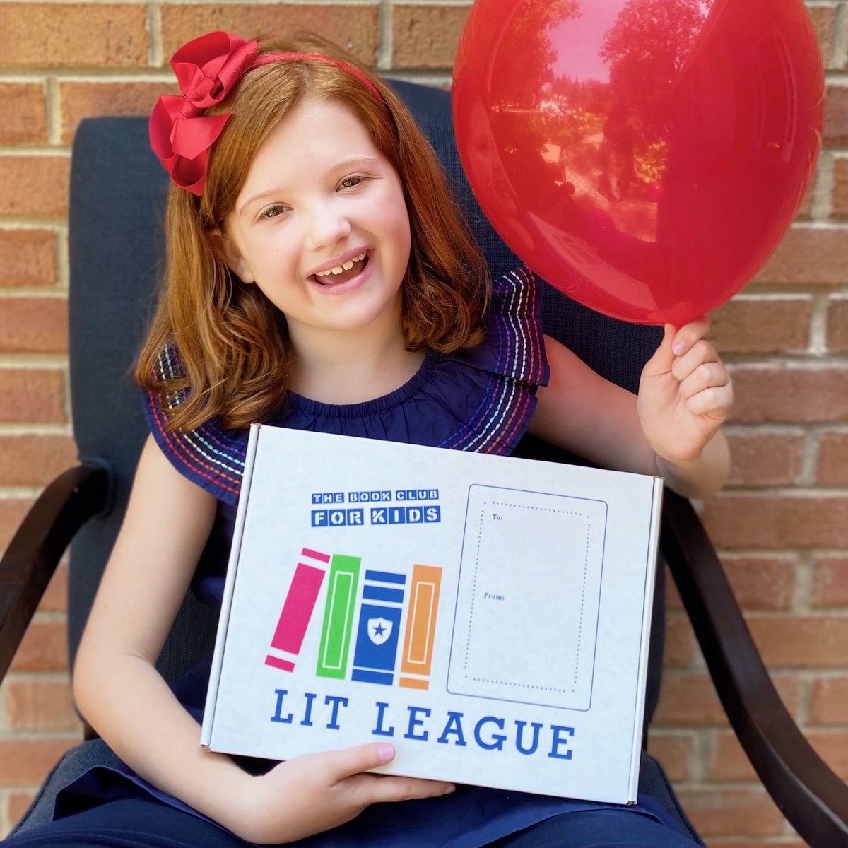 litleagueboxes's tweet photo. 🎈Looking for an amazing birthday gift?  
Lit League has got you covered! Find out more at https://t.co/zugIwmukGH!
#raisingreaders #litleagueboxes #subscriptionboxesforkids #bookishplay #readingisfun #birthdaybox #birthdaygift https://t.co/NZW3fmbUiI
