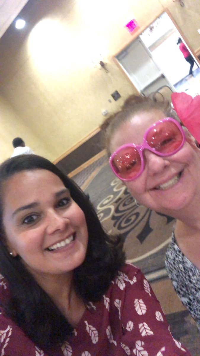 YolandaMies's tweet photo. Elmhurst in the house! #TPSRetreat https://t.co/JKPVK1WPJv