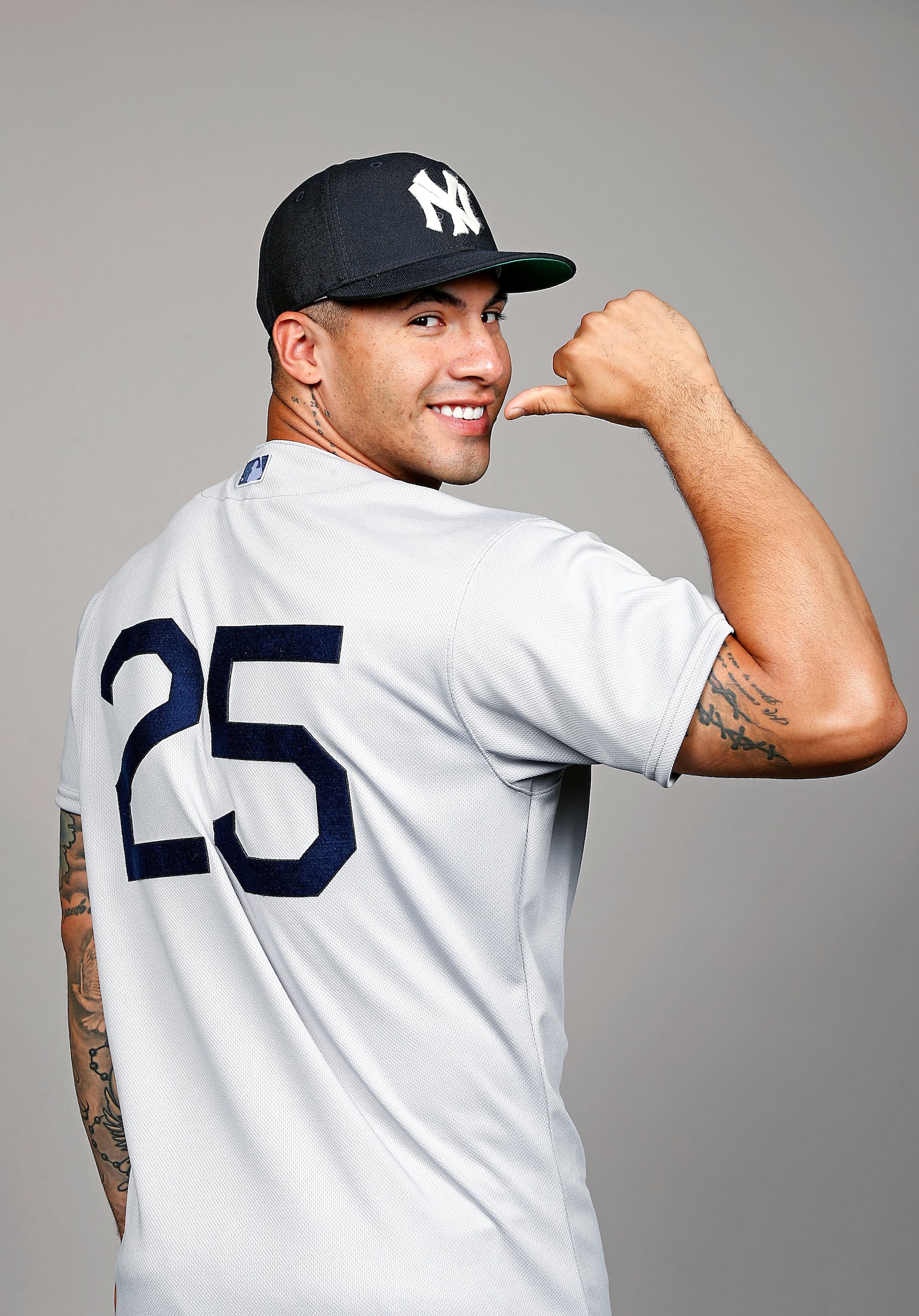 The Yankees and Red Sox are doing the throwback uniform deal correctly