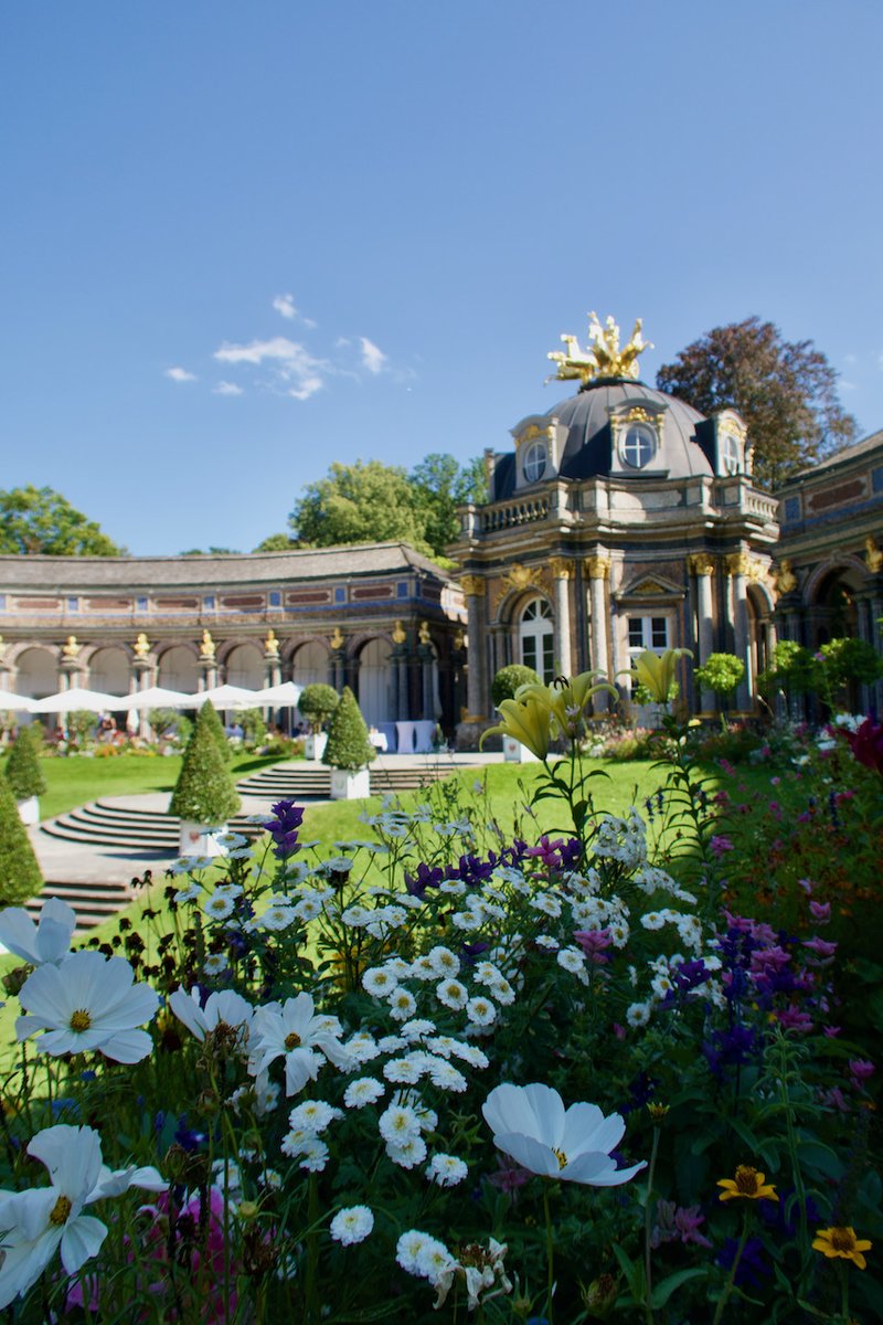 germanbackpackr's tweet photo. Have you already been to Bayreuth? This town in northern Bavaria is famous for its Bayreuther Festival every summer, but there’s so much more to see and to do! @BayreuthTourism @visitbayern @WagnerFestival #visitbayreuth #visitbayern #visitgermany @VisitFranconia #bayreuth https://t.co/2ddjqUpFKd