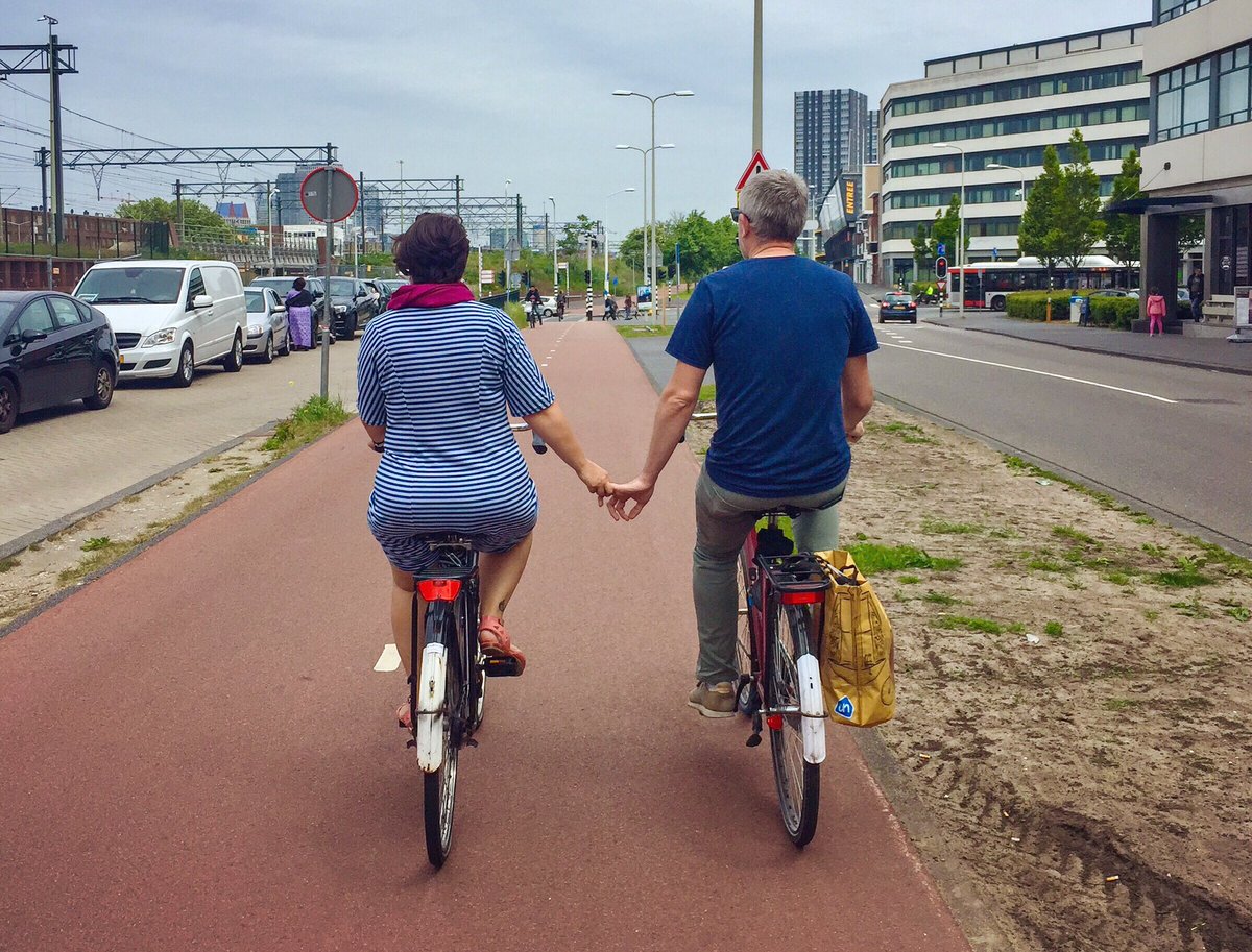 Cycling_Embassy's tweet photo. “Over half the bike lanes the Dutch have today were built in the last two decades. Even people who live here have no idea how recent this development was.

They don’t think of bike lanes anymore than you and I think of sewage pipes and electricity grids."

https://t.co/5lry7CrjSf https://t.co/l34WwQiK28