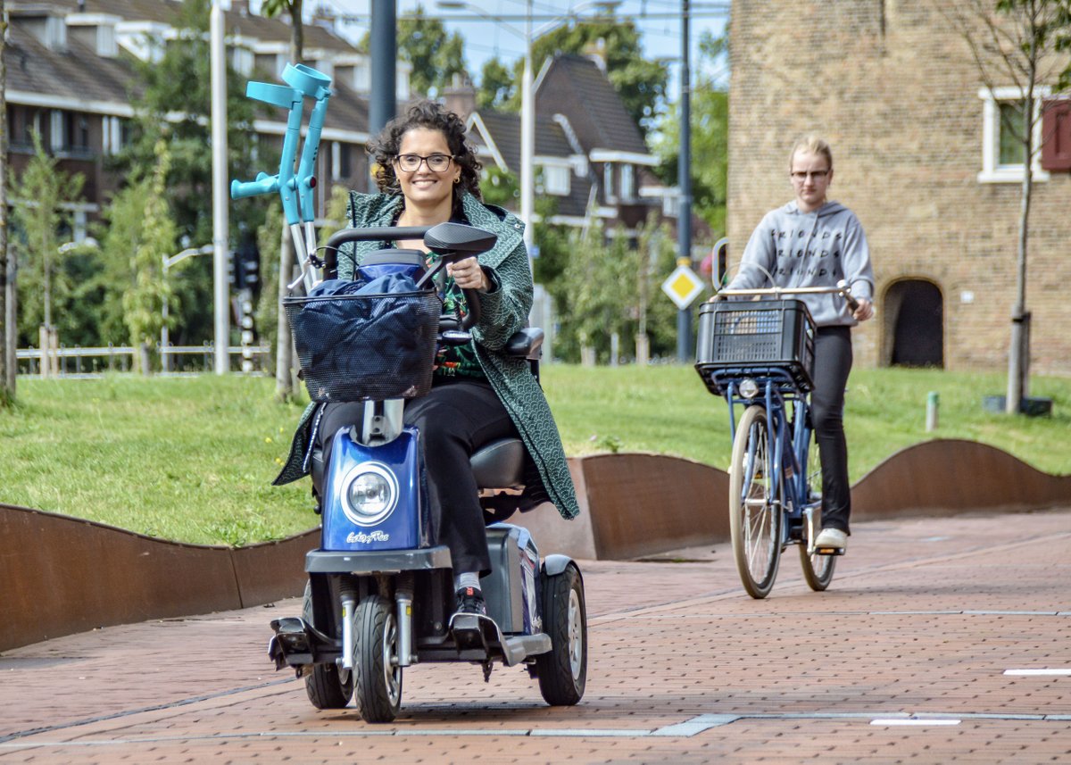 Cycling_Embassy's tweet photo. “Over half the bike lanes the Dutch have today were built in the last two decades. Even people who live here have no idea how recent this development was.

They don’t think of bike lanes anymore than you and I think of sewage pipes and electricity grids."

https://t.co/5lry7CrjSf https://t.co/l34WwQiK28