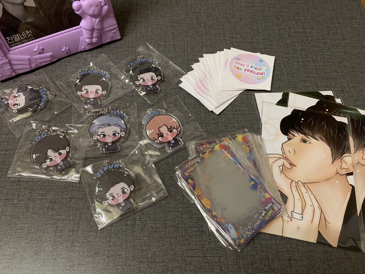 ohiceshop's tweet photo. #HappyEXOLDay 

มาช้า แต่มาค้าบบบ 555555 

แจกเซต 
🌼พกจ1(สุ่ม)+สตก2+เฟรมการ์ด2 (7เซต)
🌼โปสการ์ดแบค+สตก2+เฟรมการ์ด2 (4เซต) 

🎈กติกา 
รีทวิตนี้ 
ออกค่าส่งเอง 30

🌱ประกาศวันที่ 06/08 20.30น.

#L1485ToForever #7yearswithEXOLove #l_1485_You https://t.co/JugUAbeYs6