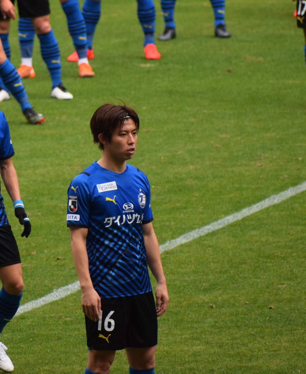 こーたん ちくのう V Twitter 渡邉新太せんしゅお誕生日おめでとうございます 渡邉新太 Trinita 大分トリニータ Albirex また日付こえた
