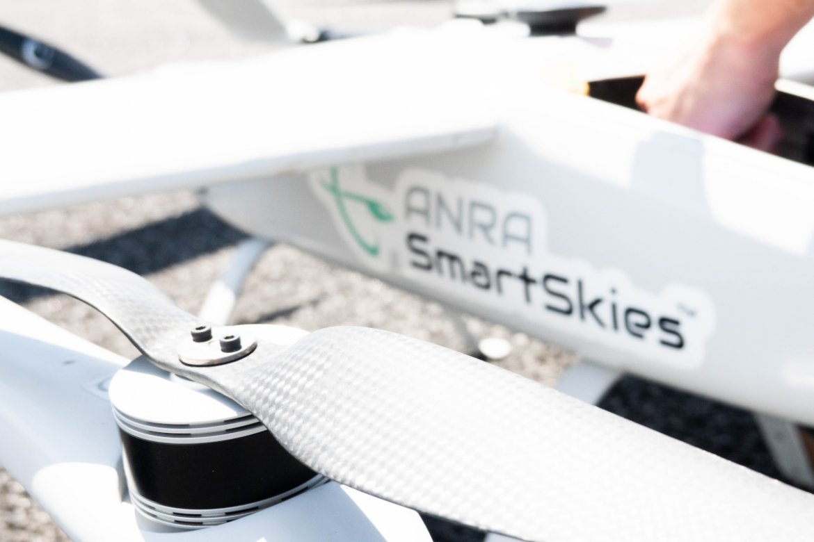 ANRATech's tweet photo. ANRA drone delivery in action at Florida Department of Transportation and Florida’s Turnpike Enterprise #SunTrax facility for #sashto2021. Showcasing our air traffic management and delivery software.
https://t.co/utRI7blXmR
#smartskies #dronedelivery #utm https://t.co/sPhuU2ZtKT