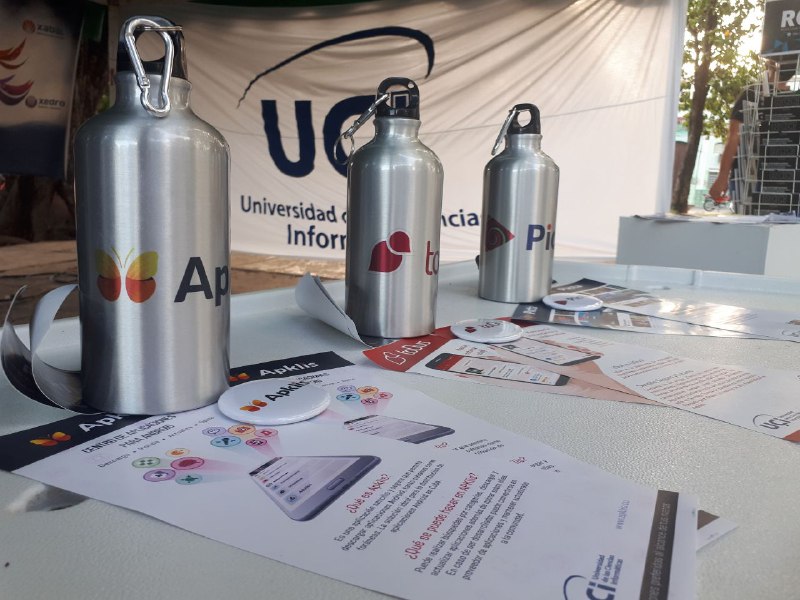 AlionuskaCuba's tweet photo. @DiazCanelB Gracias por la confianza!!
Los jóvenes d @universidad_uci #VamosPorMás en la Soberanía Tecnológica d #MiCuba. En alianzas universidad-empresa brindamos soluciones innovadoras.
Hoy el team #Z17 en #ParqueTrillo: @toDus_Cuba @pictacuba @APKlis_Cu
🇨🇺#CubaEsCiencia
❤️#PonleCorazon https://t.co/XsPMH85GxV